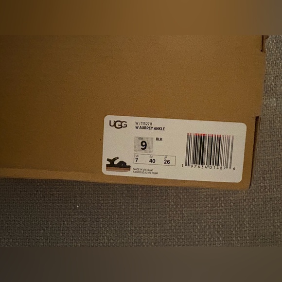 UGG Aubrey Ankle Platform Sandals – Black – Size US 9 - Picture 7 of 16